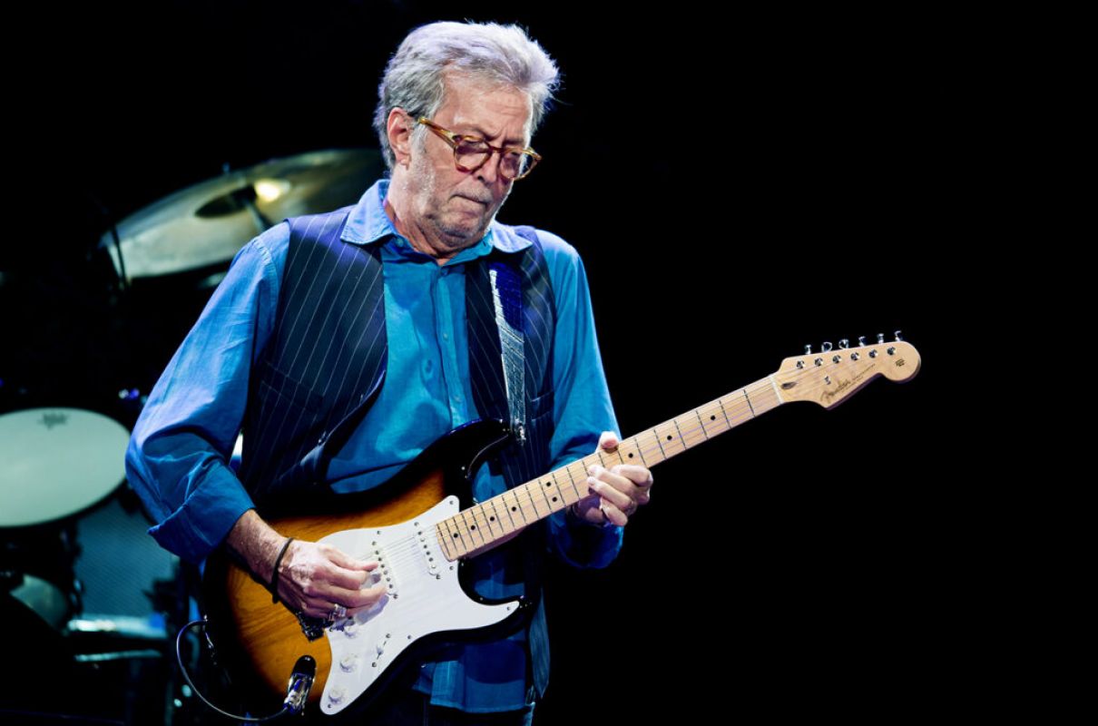 ERIC CLAPTON FAZ 81 ANOS: CONHEÇA AS HISTÓRIAS TRÁGICAS POR TRÁS DE “LAYLA”, “TEARS IN HEAVEN” E “COCAINE”