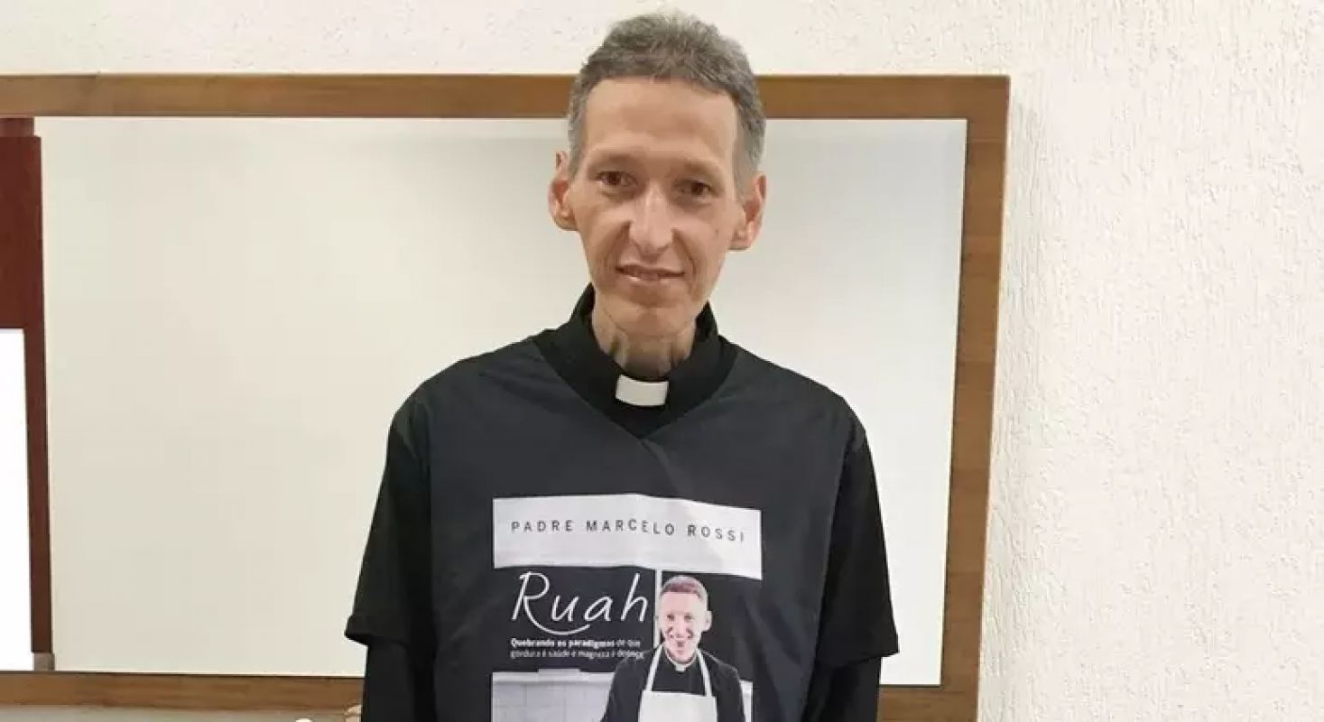 PADRE MARCELO RELEMBRA DEPRESSÃO E CITA “TRIPÉ” QUE AJUDA A ENFRENTAR A DOENÇA
