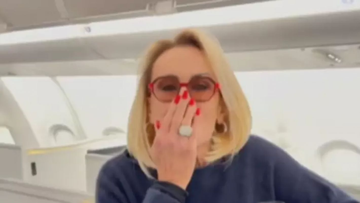 ANA MARIA BRAGA DEIXA “MAIS VOCÊ” TEMPORARIAMENTE E EXPLICA MOTIVO: “FERINHAS” NOS EUA
