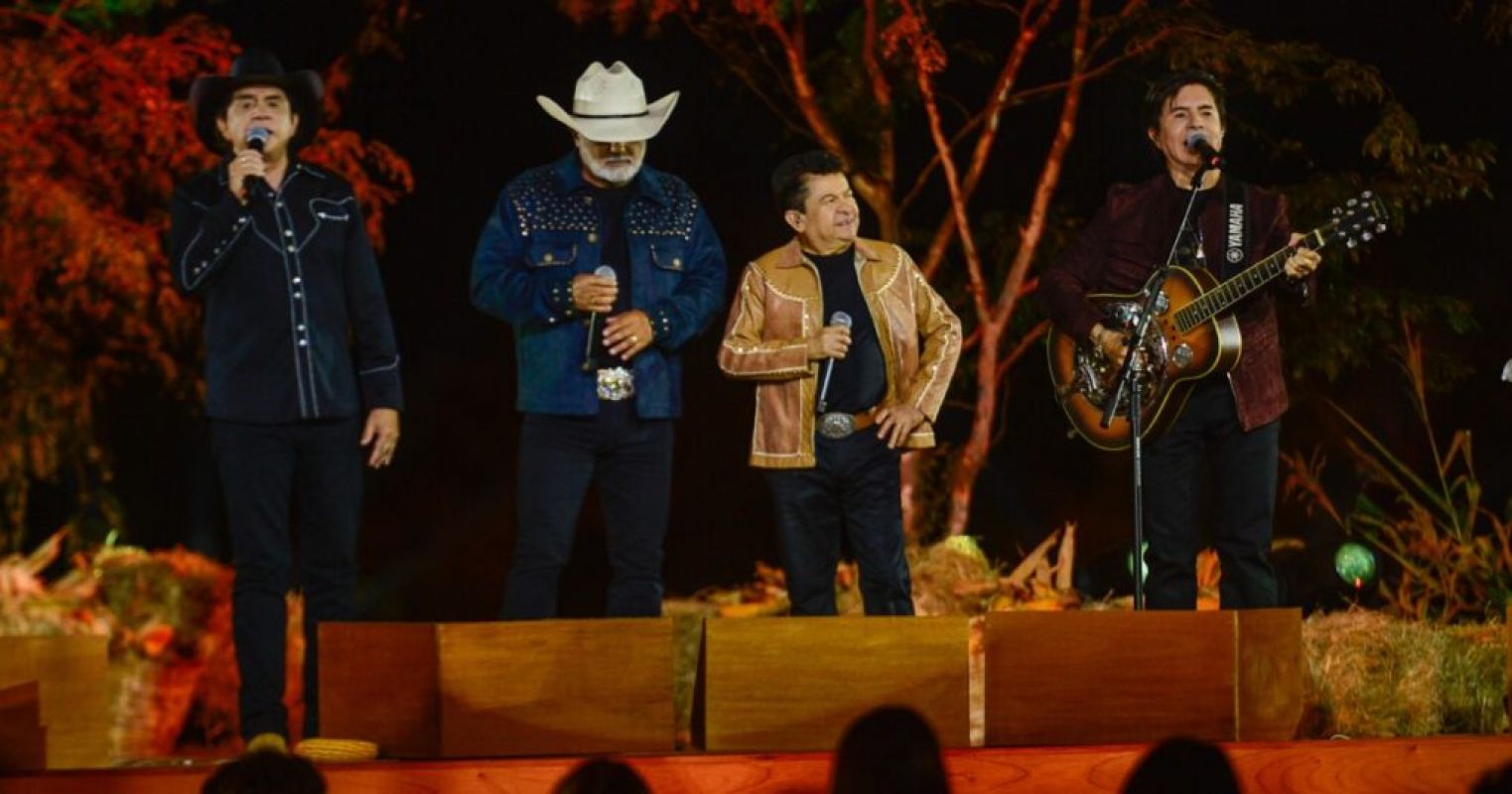 CHITÃOZINHO & XORORÓ E ZEZÉ DI CAMARGO & LUCIANO SÃO CONFIRMADOS EM BARRETOS 2026; DUPLAS SE APRESENTAM NO DIA 28 DE AGOSTO
