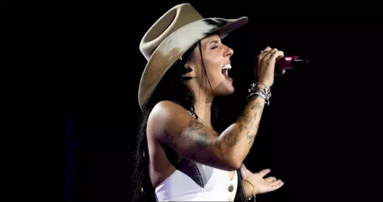 ANA CASTELA REVELA BULLYING NA INFÂNCIA E IMPACTO NA AUTOESTIMA; CANTORA DETALHA PROCEDIMENTOS ESTÉTICOS QUE DESEJA REALIZAR