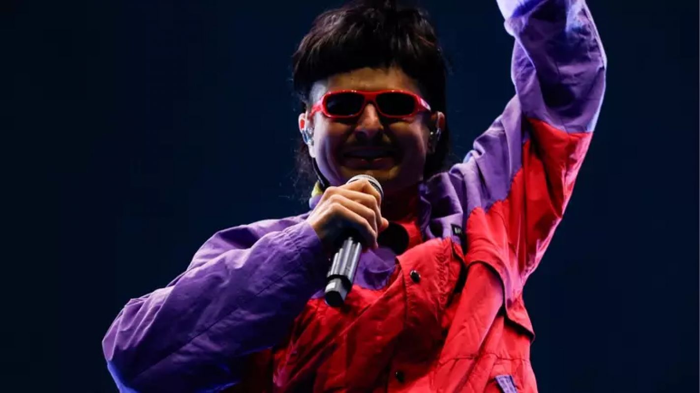 OLIVER TREE DEIXOU FUNDAÇÃO PARA ARTISTAS E NÃO DESTINOU PATRIMÔNIO À FAMÍLIA: 'NINGUÉM VAI RECEBER UM CENTAVO'