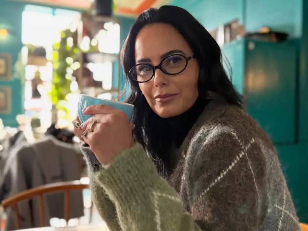 IRMÃ DE ZEZÉ DI CAMARGO ESTREIA EM NOVO PROGRAMA DA GLOBO: “CONVOCADAS” MOSTRARÁ A ROTINA DE ESPOSAS DE JOGADORES