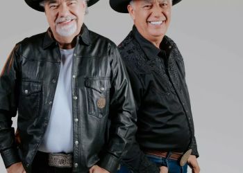 DOM MARCOS E DAVI COMANDAM NOITE DE CLÁSSICOS NO APARECIDA SERTANEJA