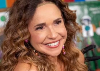 DANIELA MERCURY SE TORNA PRIMEIRA ARTISTA DO AXÉ A RECEBER HONRARIA DO LATIN GRAMMY