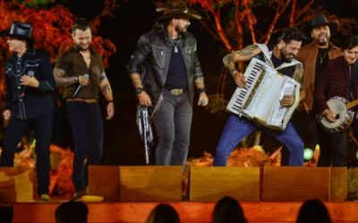 CHITÃOZINHO E XORORÓ GRAVAM DVD NO INTERIOR DE SÃO PAULO COM CONVIDADOS ESPECIAIS