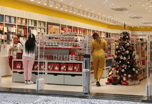 Compras de Natal: consigo trocar meu presente ou devolvê-lo? Veja perguntas e respostas